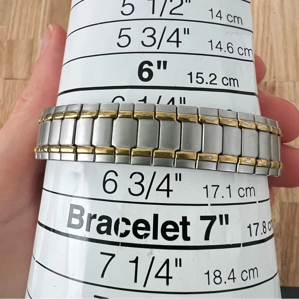Timex two tone bracelet dress watch NEW BATTERY